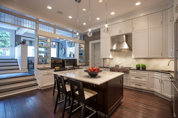 Kitchen Remodel - Kitchens are often the centerpiece of a home. It’s where family members gather for meals and conversations. At S.N. Peck Builder Inc., we’ve seen how a kitchen can bring families closer together and make their daily lives more enjoyable. A functional, well-thought-out, and inviting kitchen can add significantly to the value of any home. We would be delighted to work with you to design and build a kitchen that is not only supremely functional, accessible, and inviting, but also that reflects your unique sensibilities, needs, and lifestyle.
Your kitchen is the heart of your home. It should be a warm and welcoming reflection of your lifestyle. Let our professional Chicago area contractors change the way you live and turn your dream into reality! Kitchen Remodel - Kitchens are often the centerpiece of a home. It’s where family members gather for meals and conversations. At S.N. Peck Builder Inc., we’ve seen how a kitchen can bring families closer together and make their daily lives more enjoyable. A functional, well-thought-out, and inviting kitchen can add significantly to the value of any home. We would be delighted to work with you to design and build a kitchen that is not only supremely functional, accessible, and inviting, but also that reflects your unique sensibilities, needs, and lifestyle.
Your kitchen is the heart of your home. It should be a warm and welcoming reflection of your lifestyle. Let our professional Chicago area contractors change the way you live and turn your dream into reality!