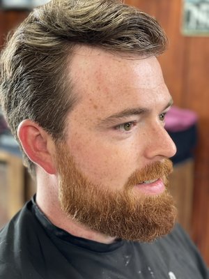 Haircuts, beard trim and shaves - Marcelo The Barber is Miami's expert master barber. We specialize in exclusive haircuts, beard trims, and shaves. We also offer hot towel and black mask peel-off mask. Book your appointment with Marcelo today