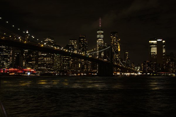 Brooklyn Bridge Assignment - I was asked to photograph the Brooklyn and Manhattan Bridges for an afternoon into night.