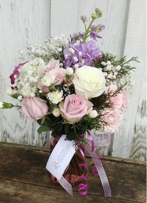 Valentine’s, love and Birthday flowers - All kinds of flower arrangements for Gift, Birthday, special days, Valentine’s and Events. Valentine’s, love and Birthday flowers - All kinds of flower arrangements for Gift, Birthday, special days, Valentine’s and Events.