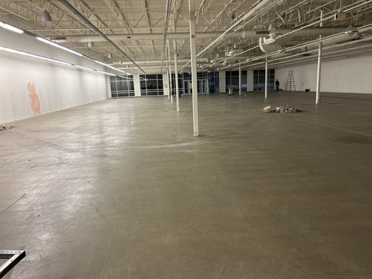 Old Navy - This breakdown of Old Navy only took 8 days with 3 workers. Old Navy - This breakdown of Old Navy only took 8 days with 3 workers.