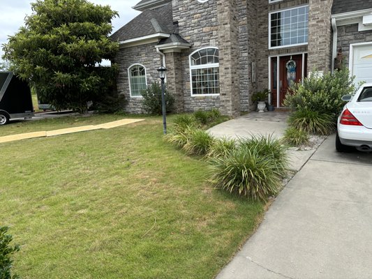 6th ave Nmb - We really turned this yard around all the way with amazing 3 to 5 inch Tennessee river rock and a beautiful brick border around there flower beds! The pavers for a little morning coffee or a nice quiet night to watch the sun set! We added a very nice looking Mexican grass tree in there middle rock bed that’s sets it off and we ended this Jon with a pop of 4 led landscape lights! 6th ave Nmb - We really turned this yard around all the way with amazing 3 to 5 inch Tennessee river rock and a beautiful brick border around there flower beds! The pavers for a little morning coffee or a nice quiet night to watch the sun set! We added a very nice looking Mexican grass tree in there middle rock bed that’s sets it off and we ended this Jon with a pop of 4 led landscape lights!