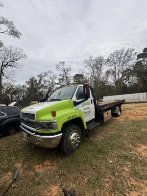 Lacoste Towing & Storage - Lacoste Towing & Storage-Flatbed Lacoste Towing & Storage - Lacoste Towing & Storage-Flatbed