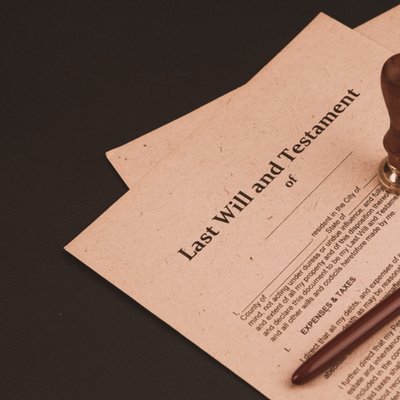 Mobile Estate Planning Notarizations - As a Certified Notary Trust Delivery Agent, I am specially trained and certified to notarize any type of trust or estate planning documents with precision, reliability and professionalism.  I am able to notarize your DIY estate planning documents as well as attorney drafted estate planning documents.  If you are in need of a local Estate Planning attorney I can recommend several skilled and compassionate ones to choose from.