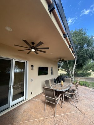 Outdoor Fans & TV - Amazing remodeled outdoor patio! Are you ready to freshen up the look of your backyard?