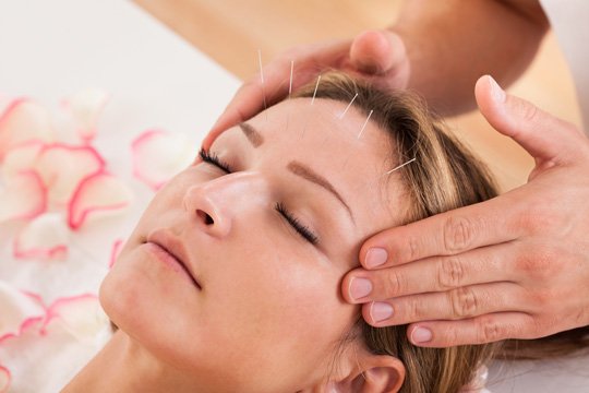 Acupuncture Services - Several thousand years ago, East Asian practitioners discovered that the body forms disharmonies as a result of the various physical and mental stresses of life. Oriental medical theory explains these disharmonies as an imbalance of opposing forces called yin and yang. This imbalance disrupts the movement of the body's vital energy (qi) along the meridian pathways, which are channels through which the body's energy is thought to flow. Acupuncture restores the smooth flow of qi. By inserting and manipulating hair-thin needles at specific points, I am able to return the body to its natural balance and promote the body's ability to heal itself.
Acupuncture returns the body to its
natural state of balance and harmony.
How Does Acupuncture Work?
According to Traditional Chinese Medicine (TCM), health is achieved by maintaining the balance of Yin and Yang and the smooth flow of Qi through the meridians. When these pathways are blocked or out of balance, pain and illness arise. Acupuncture restores balance by removing blockages and enhancing the flow of Qi.
Modern science offers another perspective. Research suggests that acupuncture stimulates the nervous system, releasing chemicals in the muscles, spinal cord, and brain. These chemicals either alter the experience of pain or trigger the release of other chemicals and hormones which influence the body's self-regulating systems.
How Does Cosmetic (Facial ) Acupuncture Work?
Facial acupuncture with Guasha and LED Light therapy treatment can reduce tensions of facial muscles, support your lymphatic and circulatory system in your face. It delivers nutrients and oxygen to your skin cells and stimulates collagen and elastin in your dermis.
Benefits:
*Contour face line, frown lines
* Smooth fine lines and skin texture
*Brighten skin tones
What is Microneedling?
Microneedling uses a high-speed pen with fine needles to create tiny punctures in the skin, stimulating the body's natural healing process. This boosts collagen and elastin production, improving skin texture and treating acne, scars, and darken spots. We use organic serums to enhance the treatment's effectiveness, ensuring optimal absorption and results. Enhanced by LED light therapy, which utilizes targeted wavelengths of light to address various skin concerns, accelerates healing, and boosts cellular renewal for optimal results. For best results, we recommend one treatment per month, with four treatments comprising one session.
How Does Acupuncture help to lose weight?
Acupuncture for weight loss focuses on regulating metabolism, reducing cravings, and promoting digestion. By stimulating specific points, acupuncture can help suppress appetite, improve hormonal balance related to weight management, reduce stress eating, and enhance overall energy levels. It works in conjunction with healthy eating and exercise to support sustainable weight loss goals. Acupuncture Services - Several thousand years ago, East Asian practitioners discovered that the body forms disharmonies as a result of the various physical and mental stresses of life. Oriental medical theory explains these disharmonies as an imbalance of opposing forces called yin and yang. This imbalance disrupts the movement of the body's vital energy (qi) along the meridian pathways, which are channels through which the body's energy is thought to flow. Acupuncture restores the smooth flow of qi. By inserting and manipulating hair-thin needles at specific points, I am able to return the body to its natural balance and promote the body's ability to heal itself.
Acupuncture returns the body to its
natural state of balance and harmony.
How Does Acupuncture Work?
According to Traditional Chinese Medicine (TCM), health is achieved by maintaining the balance of Yin and Yang and the smooth flow of Qi through the meridians. When these pathways are blocked or out of balance, pain and illness arise. Acupuncture restores balance by removing blockages and enhancing the flow of Qi.
Modern science offers another perspective. Research suggests that acupuncture stimulates the nervous system, releasing chemicals in the muscles, spinal cord, and brain. These chemicals either alter the experience of pain or trigger the release of other chemicals and hormones which influence the body's self-regulating systems.
How Does Cosmetic (Facial ) Acupuncture Work?
Facial acupuncture with Guasha and LED Light therapy treatment can reduce tensions of facial muscles, support your lymphatic and circulatory system in your face. It delivers nutrients and oxygen to your skin cells and stimulates collagen and elastin in your dermis.
Benefits:
*Contour face line, frown lines
* Smooth fine lines and skin texture
*Brighten skin tones
What is Microneedling?
Microneedling uses a high-speed pen with fine needles to create tiny punctures in the skin, stimulating the body's natural healing process. This boosts collagen and elastin production, improving skin texture and treating acne, scars, and darken spots. We use organic serums to enhance the treatment's effectiveness, ensuring optimal absorption and results. Enhanced by LED light therapy, which utilizes targeted wavelengths of light to address various skin concerns, accelerates healing, and boosts cellular renewal for optimal results. For best results, we recommend one treatment per month, with four treatments comprising one session.
How Does Acupuncture help to lose weight?
Acupuncture for weight loss focuses on regulating metabolism, reducing cravings, and promoting digestion. By stimulating specific points, acupuncture can help suppress appetite, improve hormonal balance related to weight management, reduce stress eating, and enhance overall energy levels. It works in conjunction with healthy eating and exercise to support sustainable weight loss goals.