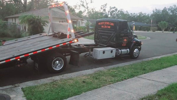 TOWING - Call us and find out why JORG&DAY should be your choice for towing! TOWING - Call us and find out why JORG&DAY should be your choice for towing!