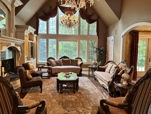 The Amen Touch: Luxury Cleaning - This luxury home received a full top-to-bottom cleaning service. From detailed dusting and vacuuming to sanitizing kitchens, bathrooms, and living areas, we transformed each space into a spotless and welcoming environment. The before-and-after results highlight our attention to detail—leaving carpets refreshed, playrooms organized, and bedrooms sparkling. At Amen Cleaning Services, we specialize in both residential and commercial cleaning, delivering excellence and peace of mind every time.
