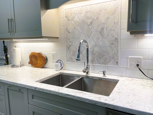 Bailey Property Mgmt. - Beautiful condo in the Highlands 2 bedroom