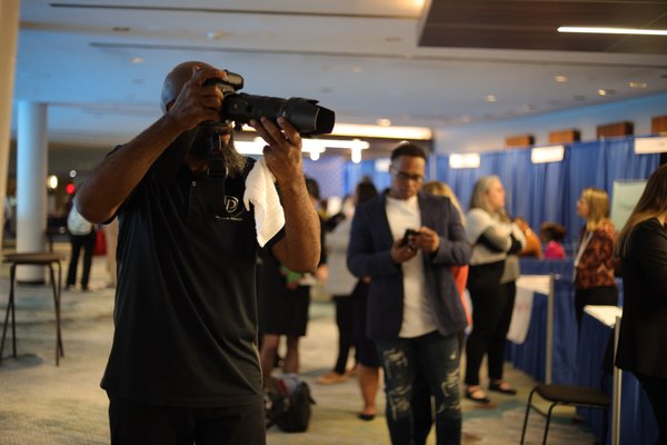 On-Site Corporate Headshot Services - Onsite corporate headshot services for a annual conference event held at the Detroit Renaissance Center. Conference attendees walk up and having their professional headshots captured at the both then the finished headshot file is uploaded directly to the client. On-Site Corporate Headshot Services - Onsite corporate headshot services for a annual conference event held at the Detroit Renaissance Center. Conference attendees walk up and having their professional headshots captured at the both then the finished headshot file is uploaded directly to the client.