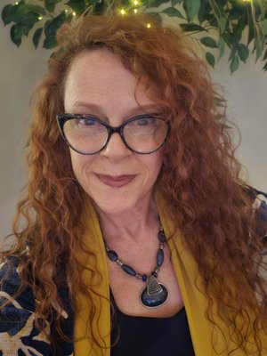 About Us - Jamie is a transformational relationship coach, international speaker, and author who is dedicated to helping others express their authentic selves by learning to reclaim their passion, love unconditionally, and live a life of appreciation and gratitude.  

Helping couples learn how to communicate in an open, vulnerable, and compassionate way is one of the things that brings her immense joy and satisfaction.