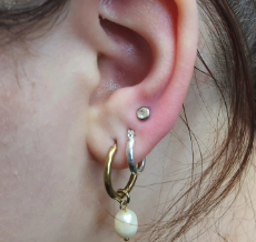 Ear Piercing - Ear Piercing Ear Piercing - Ear Piercing
