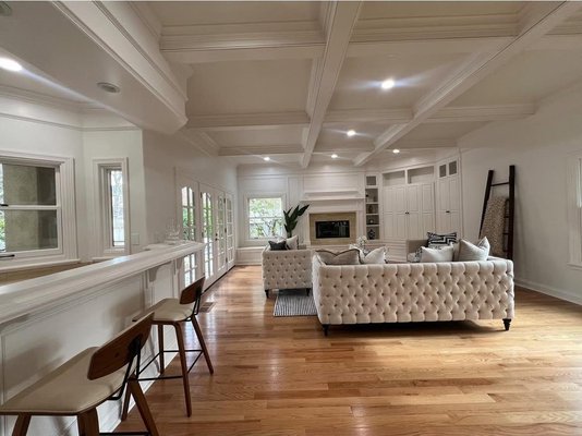 Millwork Paint Job - Very Fun Project!