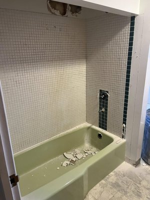 Tub / Shower Accommodations - Are you interested in enhancing your shower experience with improved accessibility and functionality? Do you wish to transform your bathroom's appearance with a more contemporary look? Would you like to create a larger, more spacious shower area? If you answered yes to any of these questions, we encourage you to get in touch with us. Our team of experts will remove your existing tub and renovate your shower to meet your specific needs and preferences. Tub / Shower Accommodations - Are you interested in enhancing your shower experience with improved accessibility and functionality? Do you wish to transform your bathroom's appearance with a more contemporary look? Would you like to create a larger, more spacious shower area? If you answered yes to any of these questions, we encourage you to get in touch with us. Our team of experts will remove your existing tub and renovate your shower to meet your specific needs and preferences.