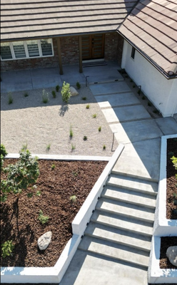Ganelon Project - Calabasas - Complete front and sideyard transformation in a beautiful Calabasas community! Ganelon Project - Calabasas - Complete front and sideyard transformation in a beautiful Calabasas community!