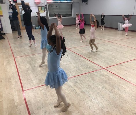 Dance Intro Class for ages 5-7 years - Come take a DanceVenture with us!!
Ages 5-7 years will explore 5 different genres of dance over 5 weeks; ballet, tap, jazz, musical theater and hip hop!!
We can't wait to dance with you
⭐⭐
Learn more at https://www.allegrodance.com/danceventure Dance Intro Class for ages 5-7 years - Come take a DanceVenture with us!!
Ages 5-7 years will explore 5 different genres of dance over 5 weeks; ballet, tap, jazz, musical theater and hip hop!!
We can't wait to dance with you
⭐⭐
Learn more at https://www.allegrodance.com/danceventure