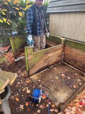 Compost box build! - The customer had a compost box that was rotted, and roots were pushing up through the concrete. We offered to build one similar with a couple of upgrades like slides for the front and posts that are up off of the ground. The customer is happy and we're happy.