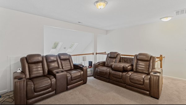 Here are some photos of my projects, or at least some. - Repaint drywall laminate flooring and more Here are some photos of my projects, or at least some. - Repaint drywall laminate flooring and more