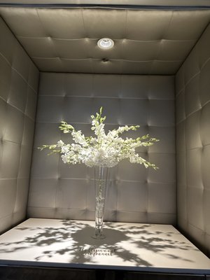 Weddings - Simply and elegant as requested by the bride. Weddings - Simply and elegant as requested by the bride.