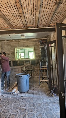 Demolition and Hauling services - Acosta services Demolition and Hauling services. we are professional team with experience removing any structural wood and metal structure. Demolition and Hauling services - Acosta services Demolition and Hauling services. we are professional team with experience removing any structural wood and metal structure.