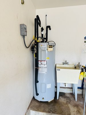 Solar heater - Solar heater that started rusting and leaking from multiple locations needed to be replaced. We agreed to a similarly sized 80 gallon set up and I was able to complete in a few hours. System is back in proper working order saving the customer money by harnessing the free sunshine