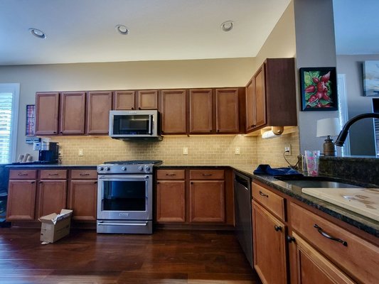 Kitchen Lighting - Customer needed to update their kitchen lighting. We switched out their cabinet lighting for a more updated look! Kitchen Lighting - Customer needed to update their kitchen lighting. We switched out their cabinet lighting for a more updated look!