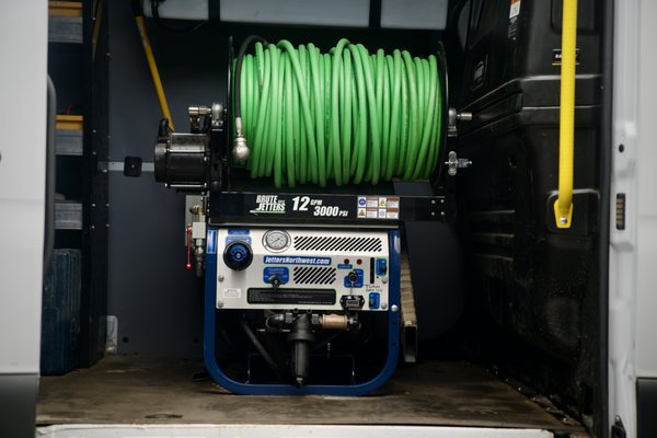 Hydro Jetting - Are you experiencing persistent clogs or slow drainage in your pipes? 
Traditional drain cleaning methods may not be enough to remove stubborn blockages caused by heavy buildup, tree roots, or other debris. That's where hydro jetting comes in. At Clean Out Plumbing & Rooter, we offer expert hydro jetting services to blast away even the toughest clogs and get your pipes flowing like new again.