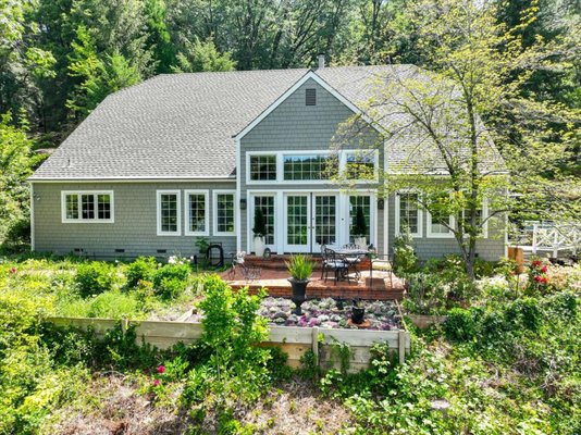 Listing 2025 - Here's one of my early 2025 Listings Listing 2025 - Here's one of my early 2025 Listings