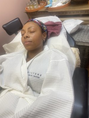 Puffy eye treatment - Puffy eye anti-aging treatment for clients! 60 minutes!! Book yours now and get ready for the holidays. Puffy eye treatment - Puffy eye anti-aging treatment for clients! 60 minutes!! Book yours now and get ready for the holidays.