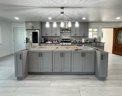 Light Grey Shaker Cabinets - Light Grey Shaker Cabinets – Solid Wood Doors & Modern Style
Upgrade your home with our elegant Light Grey Shaker Cabinets, featuring solid wood doors and durable plywood box construction. The soft grey finish adds a modern touch while keeping the timeless Shaker design that fits any kitchen or bathroom remodel.
These cabinets are built with soft-close doors and drawers, sleek hardware, and customizable layouts, offering both functionality and long-lasting durability. Perfect for homeowners who want a light, fresh, and stylish look.
✨ Perfect for:
• Kitchen remodels
• Bathroom vanities
• Modern shaker cabinet installations
📍 Serving San Diego, Los Angeles, and Southern California.
📞 Call us today: 858-733-2117 Light Grey Shaker Cabinets - Light Grey Shaker Cabinets – Solid Wood Doors & Modern Style
Upgrade your home with our elegant Light Grey Shaker Cabinets, featuring solid wood doors and durable plywood box construction. The soft grey finish adds a modern touch while keeping the timeless Shaker design that fits any kitchen or bathroom remodel.
These cabinets are built with soft-close doors and drawers, sleek hardware, and customizable layouts, offering both functionality and long-lasting durability. Perfect for homeowners who want a light, fresh, and stylish look.
✨ Perfect for:
• Kitchen remodels
• Bathroom vanities
• Modern shaker cabinet installations
📍 Serving San Diego, Los Angeles, and Southern California.
📞 Call us today: 858-733-2117