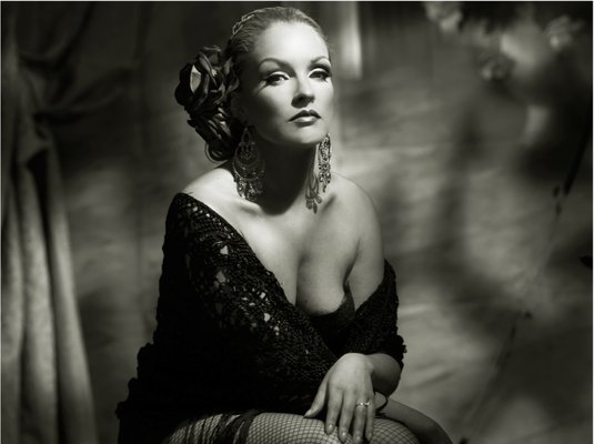 Old Hollywood Portrait - Your Hollywood, use a sophisticate cinema light
our team is specialized in old Hollywood glamour shots, we have a lot of gowns decor and props.
With more than 20 years of experience and a talent team we can create a story just for you.
package start at $1390
text for more infos
see you soon
Raya Old Hollywood Portrait - Your Hollywood, use a sophisticate cinema light
our team is specialized in old Hollywood glamour shots, we have a lot of gowns decor and props.
With more than 20 years of experience and a talent team we can create a story just for you.
package start at $1390
text for more infos
see you soon
Raya