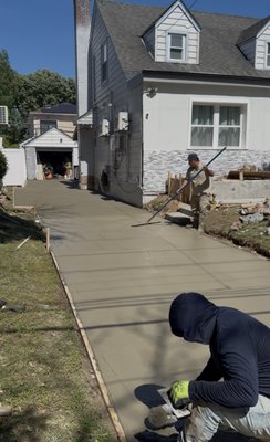 Driveway Replacement - Complete driveway transformation by NYC Concrete Pros. We removed the old, damaged concrete, properly prepared and compacted the base, and poured a brand-new concrete driveway with a clean, durable finish. Built to last and finished with attention to every detail Driveway Replacement - Complete driveway transformation by NYC Concrete Pros. We removed the old, damaged concrete, properly prepared and compacted the base, and poured a brand-new concrete driveway with a clean, durable finish. Built to last and finished with attention to every detail