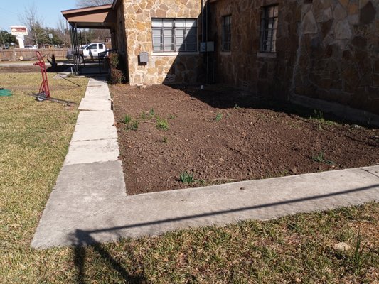concrete removal completed - concrete removal due to the rain was delayed but now job is completed concrete removal completed - concrete removal due to the rain was delayed but now job is completed