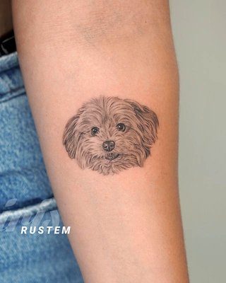 Portrait - Iris is the home of different artists from all over the world with their own personal style, background and aesthetics.