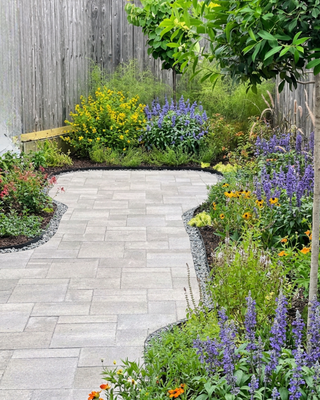 Landscaping Projects - A landscape that feels like it belongs to you.

At New Roots Landscaping, we create thoughtful, beautiful outdoor spaces shaped by the character of your home and the way you live. From garden renovations and custom planting designs to complete landscape transformations, we bring decades of Houston experience and a deep knowledge of plants to every project.

Our landscaping philosophy is rooted in organic gardening, healthy soil, and thoughtful plant selection—creating beautiful outdoor spaces that work with nature and thrive in Houston's climate.

Ready to reimagine your outdoor space? Let's talk about what's possible.