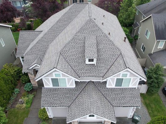 Anne's New Roof - This roof transformation features GAF Timberline UHDZ shingles in Weatherwood — a perfect blend of classic style and advanced durability!