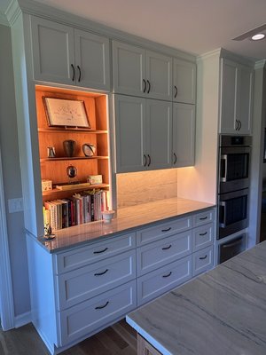 Kitchen Remodel - North Austin - Full kitchen renovation featuring a modern layout with clean lines and elevated finishes. Project includes custom cabinetry, upgraded appliances, new countertops, contemporary lighting, and refined detailing throughout. Designed for both functionality and visual impact, the space balances durability with a high-end, modern aesthetic. Kitchen Remodel - North Austin - Full kitchen renovation featuring a modern layout with clean lines and elevated finishes. Project includes custom cabinetry, upgraded appliances, new countertops, contemporary lighting, and refined detailing throughout. Designed for both functionality and visual impact, the space balances durability with a high-end, modern aesthetic.