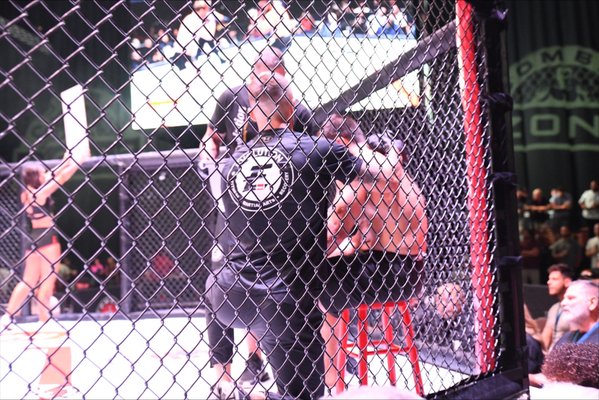 MMA Classes All Ages—Unlimited Access for $200/Month - Train like a champion with daily MMA classes at Evolution Performance Centers, open to kids and adults alike. For just $200 a month, enjoy unlimited access to all classes and services—one flat fee covers it all! MMA Classes All Ages—Unlimited Access for $200/Month - Train like a champion with daily MMA classes at Evolution Performance Centers, open to kids and adults alike. For just $200 a month, enjoy unlimited access to all classes and services—one flat fee covers it all!