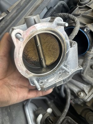 Throttle body clean - Throttle body cleaning is important since it can lead to rough idling, poor acceleration, and even stalling.