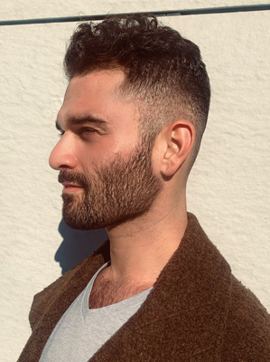 Men's Haircut - 1 hour @ $85.00

This service is ideal for those with short to medium length hair. Classic cutting technique and barbering