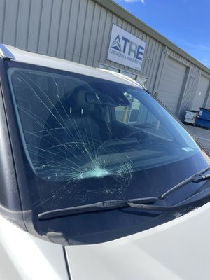 Windshield and Sunroof Replacement - Windshield and Sunroof Replacement Windshield and Sunroof Replacement - Windshield and Sunroof Replacement