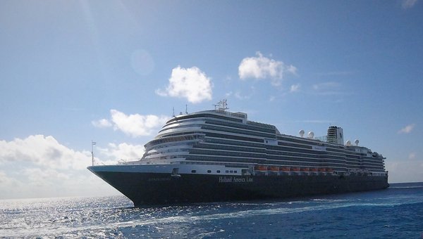 Holland America Line - Are you seeking a Premium Cruise experience? Then Holland America Line should be your choice! Holland America Line - Are you seeking a Premium Cruise experience? Then Holland America Line should be your choice!