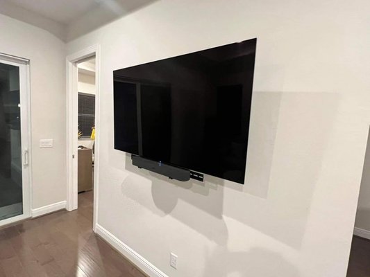 TV Mounting - Here at Tech Help, we are all about making your life easier when it comes to technology. Our founder realized at a young age our world is very fast paced and ever changing, luckily Tech Help stays on top of the latest technological advances so you can just sit back, kick your feet up, and relax. We offer a wide range of services which include: TV mounting, electronics repair, equipment assembly, virtual assistance, stereo in-home and in-car installations, troubleshooting, PC building, and more. Check out our services to see how we can help you today. TV Mounting - Here at Tech Help, we are all about making your life easier when it comes to technology. Our founder realized at a young age our world is very fast paced and ever changing, luckily Tech Help stays on top of the latest technological advances so you can just sit back, kick your feet up, and relax. We offer a wide range of services which include: TV mounting, electronics repair, equipment assembly, virtual assistance, stereo in-home and in-car installations, troubleshooting, PC building, and more. Check out our services to see how we can help you today.