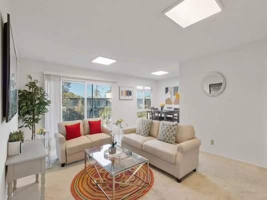 814 N Delaware Street San Mateo, CA - Full home staging for an apartment on the 3rd floor with challenging accissibility 814 N Delaware Street San Mateo, CA - Full home staging for an apartment on the 3rd floor with challenging accissibility