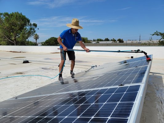 Commercial Solar Panel Cleaning - Commercial Solar Panel Cleaning Project.