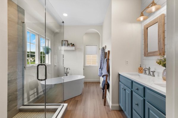 Tailored Bathroom Renovation Services - Imagine a bathroom that embodies luxury and sophistication, tailored to fit your budget. At CalCo Design & Renovation, we bring your dream to life with expert craftsmanship and affordable solutions. Tailored Bathroom Renovation Services - Imagine a bathroom that embodies luxury and sophistication, tailored to fit your budget. At CalCo Design & Renovation, we bring your dream to life with expert craftsmanship and affordable solutions.