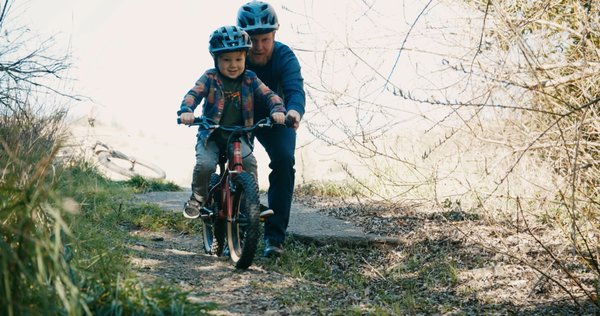 Kids Bikes Built for Adventure - We build lightweight, durable, easy to ride kids bikes from 12" to 26". Our line includes mountain bikes and urban bikes, with modern styling and kid-centric features and components. Cleary bikes are built just for kids! Kids Bikes Built for Adventure - We build lightweight, durable, easy to ride kids bikes from 12" to 26". Our line includes mountain bikes and urban bikes, with modern styling and kid-centric features and components. Cleary bikes are built just for kids!
