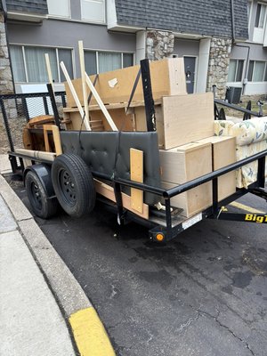 Same day moving!!!!! - A customer called early in the morning said she wanted to move the same day, so you know what we did?? We got her moved the same day with a reasonable price! The customer was pleased and was moreover relieved to be serviced. Same day moving!!!!! - A customer called early in the morning said she wanted to move the same day, so you know what we did?? We got her moved the same day with a reasonable price! The customer was pleased and was moreover relieved to be serviced.