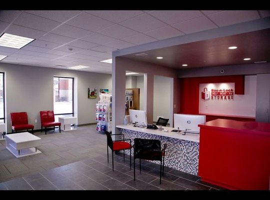 On-Site Security Management - Our on-site managers have a spacious office with a large waiting room and security monitors so they can keep an eye on the gated facility while they work. Video cameras are placed in high positions and capture footage from both indoor and outdoor units. Individual unit alarms allow for greater security than our competition.