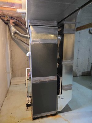 Furnace, coil and condenser - From Old to Gold: A Royal Class HVAC Transformation
At Royal Class Service, we love helping homeowners embrace the future of comfort and efficiency! Recently, we had the pleasure of assisting a wonderful family in the Hudson Valley who were ready to upgrade their aging R22 HVAC system. Their old unit was struggling to keep up, leading to high energy bills and a growing concern about environmental impact.
We knew exactly how to deliver the "royal treatment." Our expert technicians, after a thorough assessment, installed a complete Daikin high-efficiency heating and cooling system – a fantastic choice for superior comfort and significant long-term savings. Furnace, coil and condenser - From Old to Gold: A Royal Class HVAC Transformation
At Royal Class Service, we love helping homeowners embrace the future of comfort and efficiency! Recently, we had the pleasure of assisting a wonderful family in the Hudson Valley who were ready to upgrade their aging R22 HVAC system. Their old unit was struggling to keep up, leading to high energy bills and a growing concern about environmental impact.
We knew exactly how to deliver the "royal treatment." Our expert technicians, after a thorough assessment, installed a complete Daikin high-efficiency heating and cooling system – a fantastic choice for superior comfort and significant long-term savings.